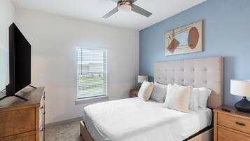 1 bedroom, desk, iron/ironing board, WiFi