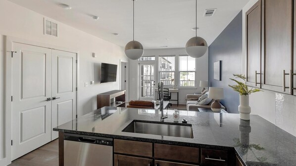 المنشأة من الدا�خل