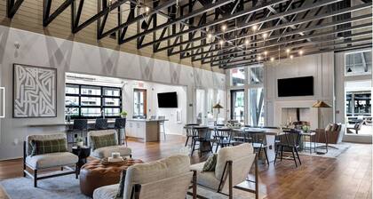 Landing | Amazing 1BD, Gym, Pool