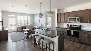 Interior - Landing | Stunning 2BD, Pool, Clubhouse (Madison)