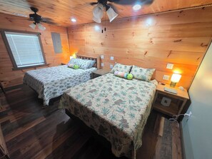 4 bedrooms, desk, iron/ironing board, free WiFi