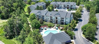 Landing | Modern 2BD, Clubhouse, Gym