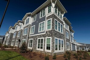 Exterior - Landing | Modern 2BD, Gym, Yoga Studio (Murfreesboro)