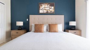 2 habitaciones, escritorio, tabla de planchar con plancha y wifi 