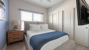 2 bedrooms, desk, iron/ironing board, WiFi