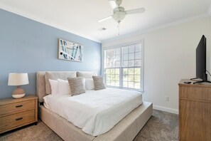 2 عدّة غرف نوم ومكتب ومكواة/لوح كي وواي فاي