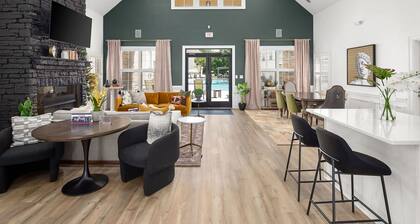 Landing | Stylish 2BD, Gym