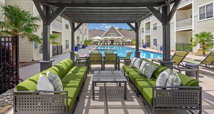 Landing | Amazing 2BD, Gym