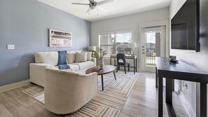 Living area - Landing | Incredible 1BD, Gym, Clubhouse (Lockhart)