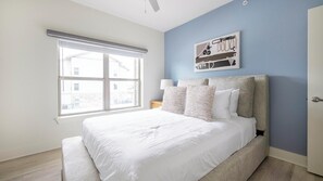 1 bedroom, desk, iron/ironing board, WiFi