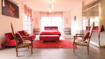 1 chambre, fer et planche à repasser, Wi-Fi, draps fournis