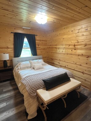 4 Schlafzimmer, Bügeleisen/Bügelbrett, kostenloses WLAN, Bettwäsche