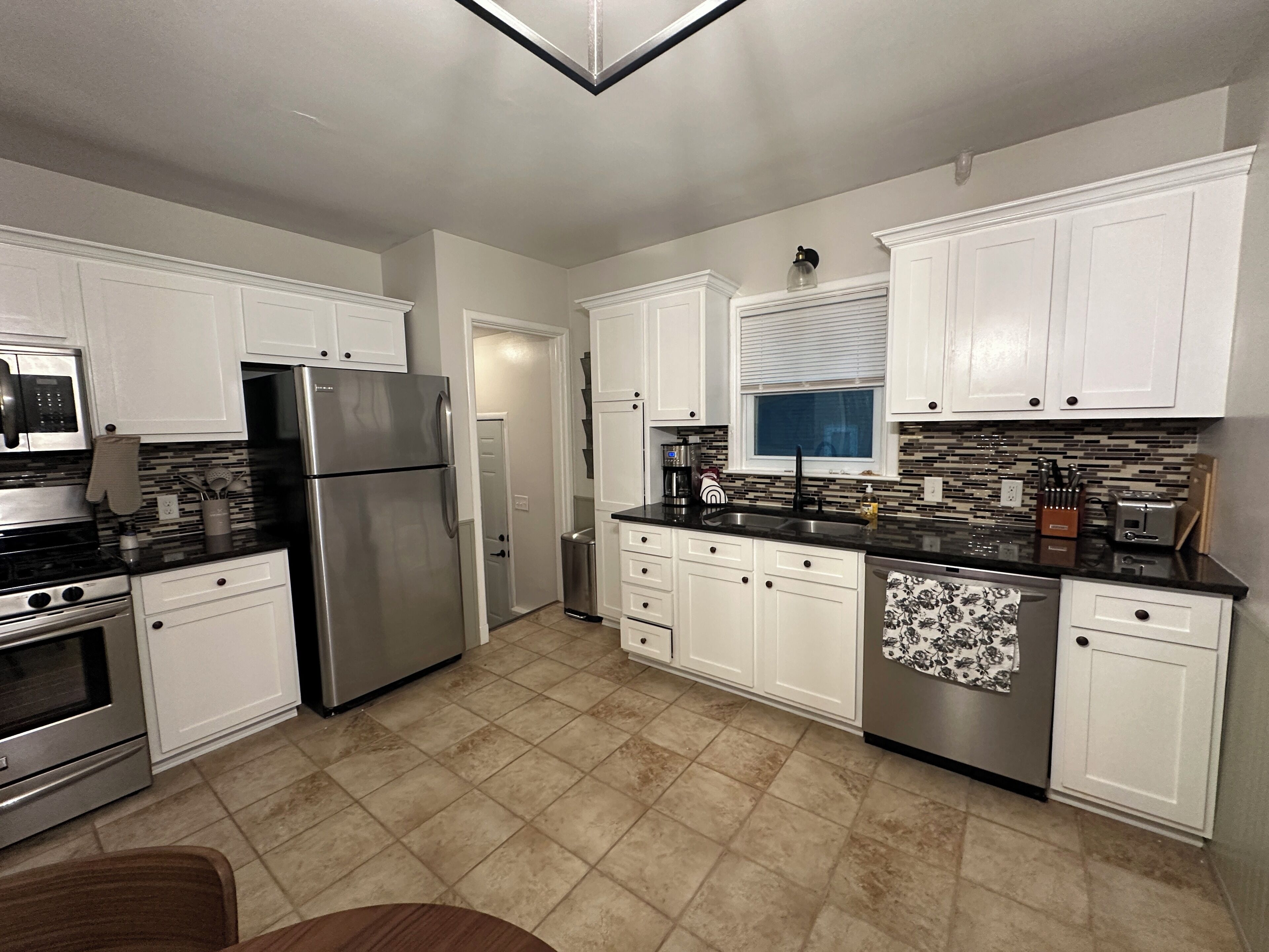 Microwave, oven, stovetop, dishwasher