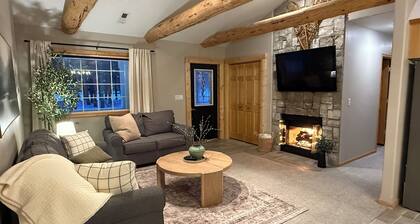 Family-Friendly Northwoods Cabin With Outdoor Living