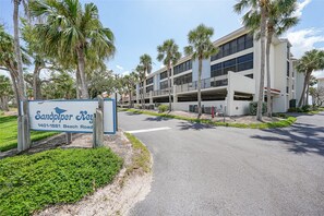 Exterior - Englewood Beach -Sandpiper Key - Walking distance to the Beach, and Restaurants (Englewood)