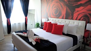 1 bedroom, iron/ironing board, Internet, bed sheets - Red Rose Serenity 1BD Lux King - Southeast Jax (Jacksonville)