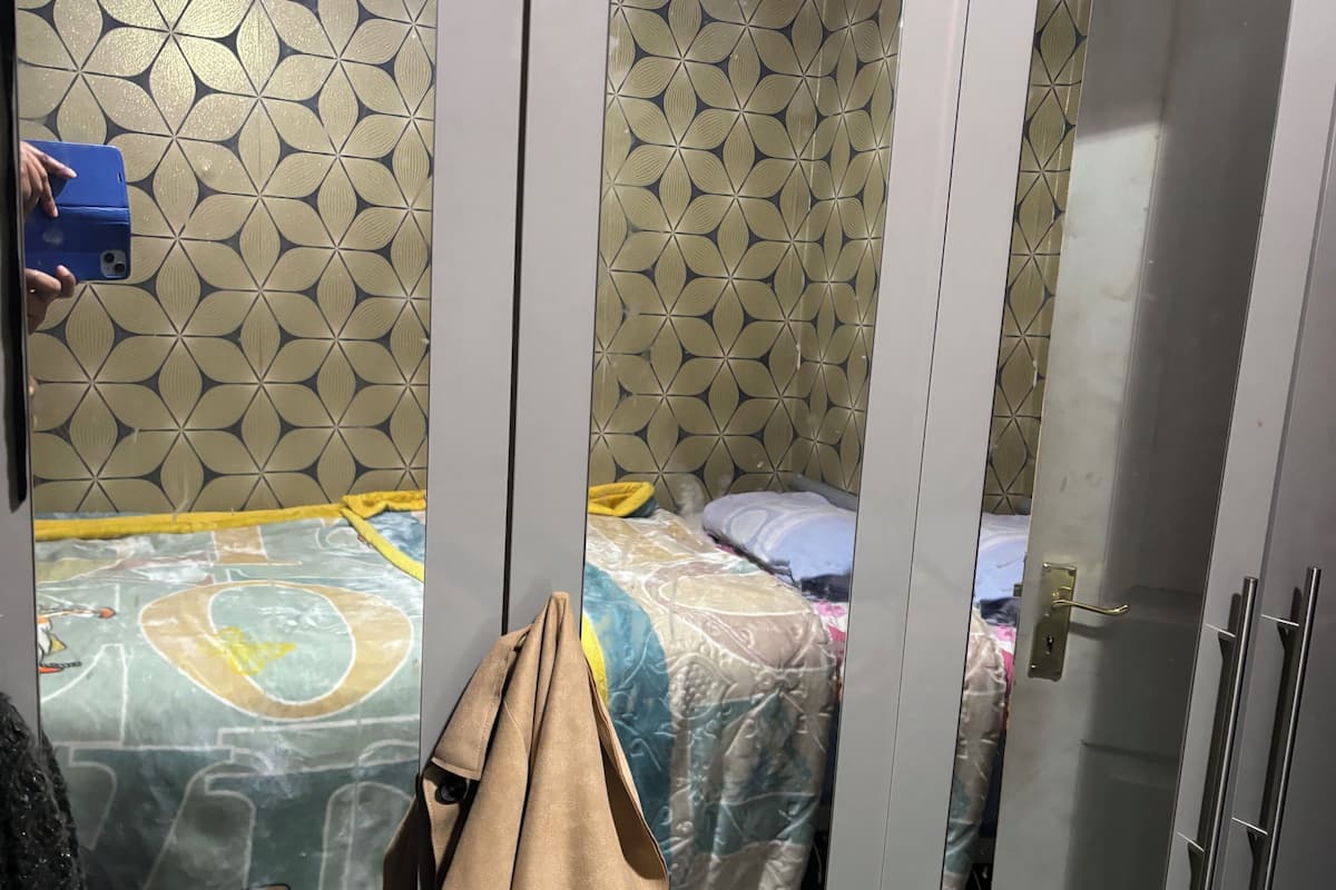 Quarto solteiro, varanda | Cortinas blackout, quartos à prova de som, ferros/tábuas de passar roupa