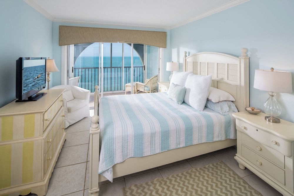 Photo inspiration: Gallery Detail: Gulf Front Beach Condo Private Beach Beautiful Sunsets And Penthouse