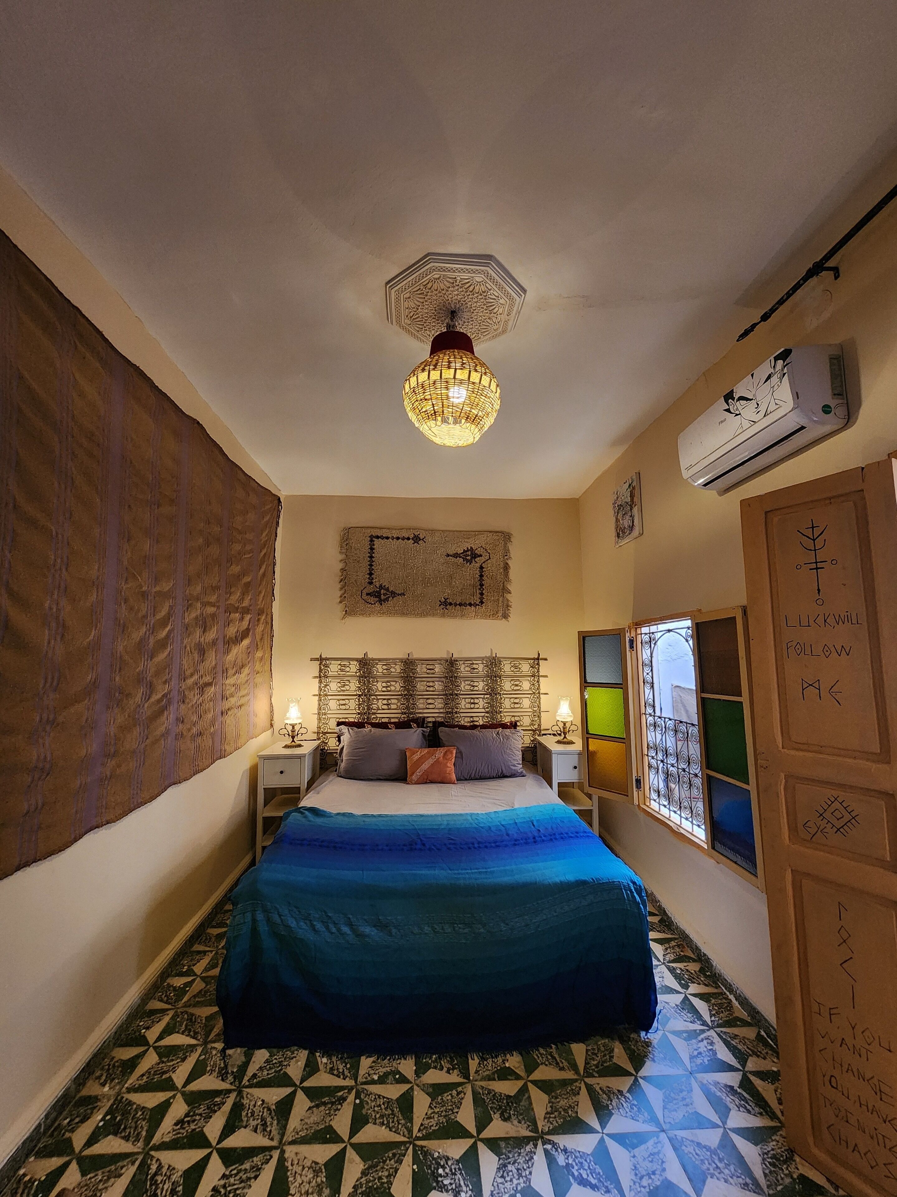 บ้านดีลักซ์, วิวเมือง | ผ้าปูที่นอนฝ้ายอียิปต์, เครื่องนอนระดับพรีเมียม, เตียงเมมโมรีโฟม