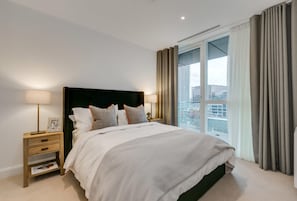 Apartment, Balcony, City View | In-room safe, free WiFi