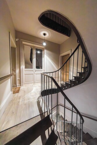 Confort raffiné • Gare 7 min à pied • Centre-ville • Parking gratuit & Facile