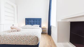 1 chambre, fer et planche à repasser, lit parapluie, Wi-Fi gratuit