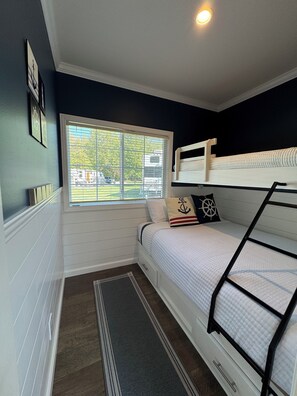 2 habitaciones, wifi gratis y ropa de cama 