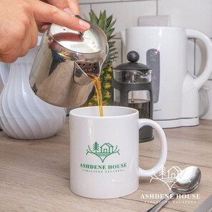 Kaffee und/oder Kaffeemaschine