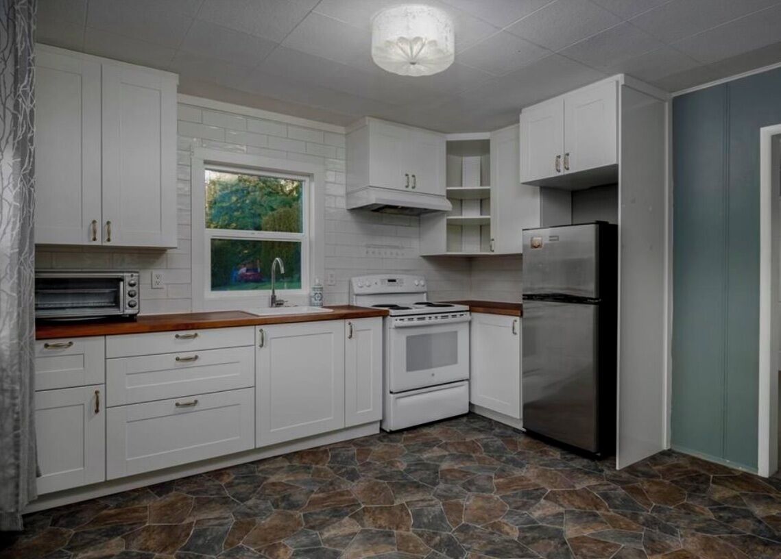 Mikroaaltouuni, uuni, liesi