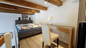 アイロン / アイロン台、インターネット、ベッドシーツ