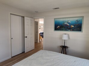 2 Schlafzimmer, Internetzugang, Bettwäsche