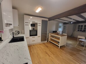 Private kitchen - Apartment Kostera (Babenhausen)