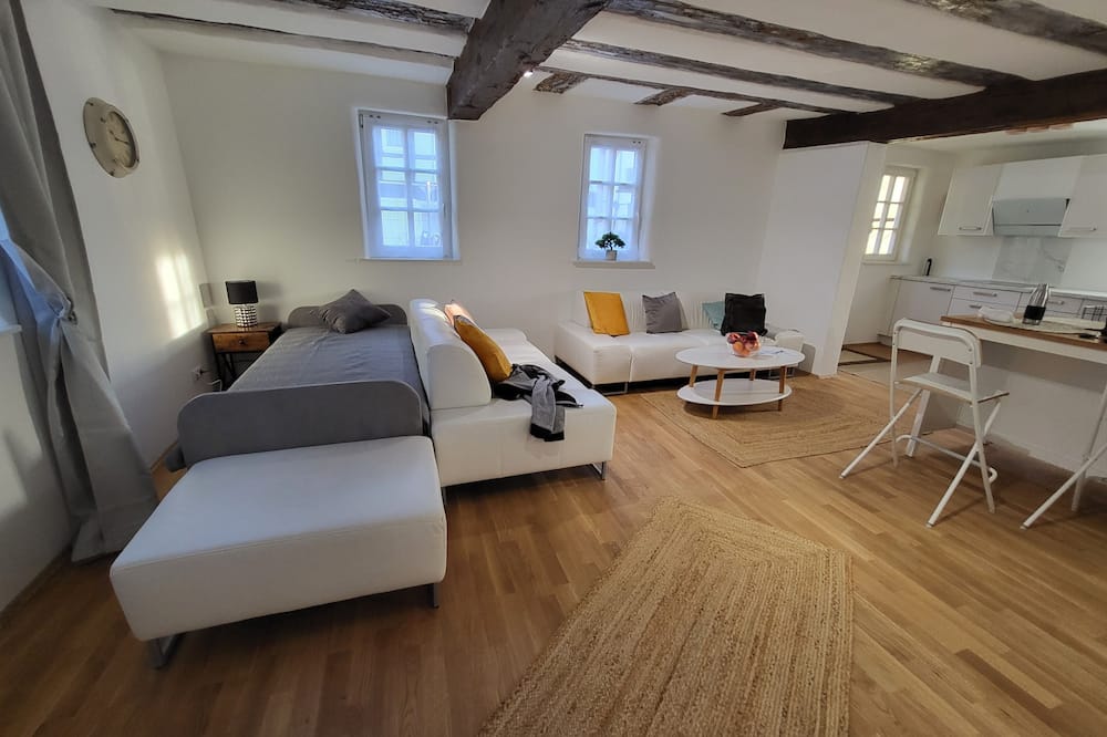 Apartment Kostera