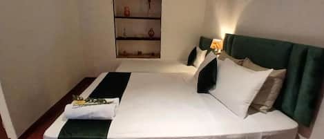 Basic Triple Room