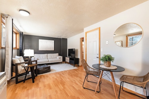 Center of Bismarck Apartment