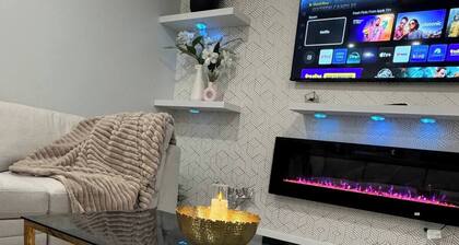 Luxary 2-Bedroom Private Basement apartment in Chestermere