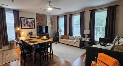 Speakeasy Cityscape Flat - Downtown Chattanooga