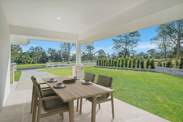 Outdoor dining