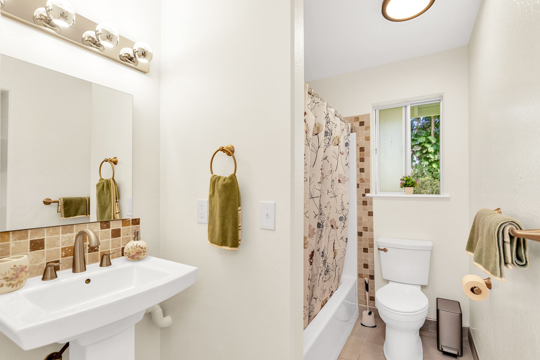 Towels, soap, toilet paper