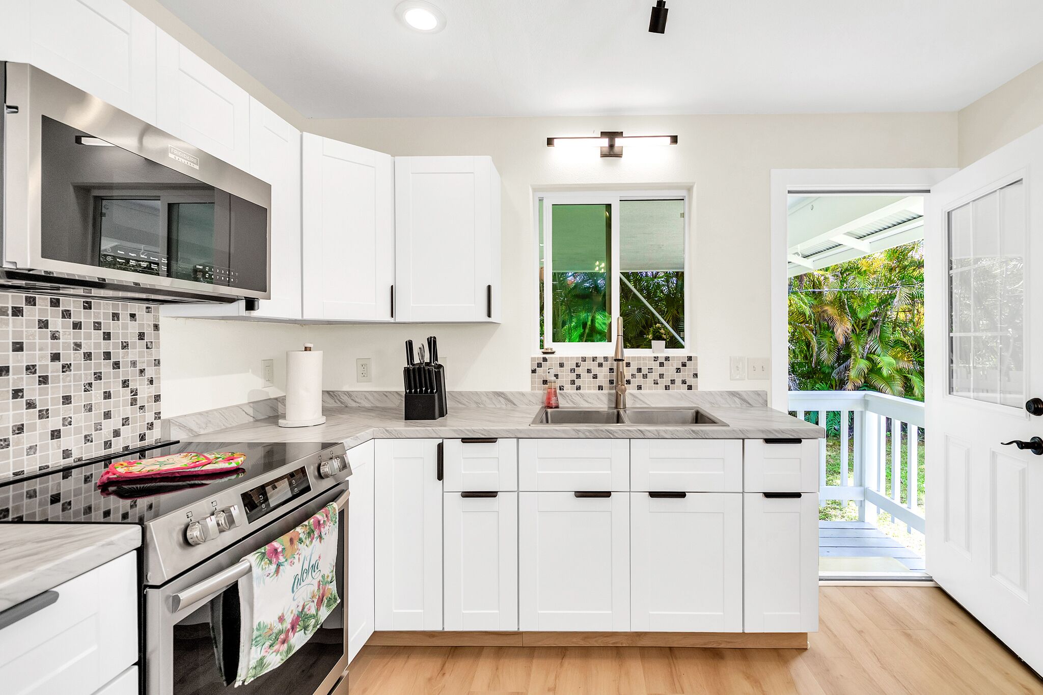 Microwave, oven, stovetop