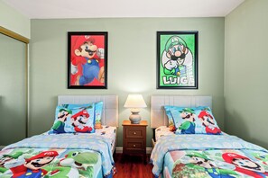 3 chambres, fer et planche à repasser, lit parapluie, Wi-Fi gratuit