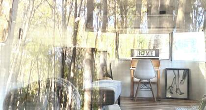 Charming 1-bedroom RV in Zionville for a cozy getaway