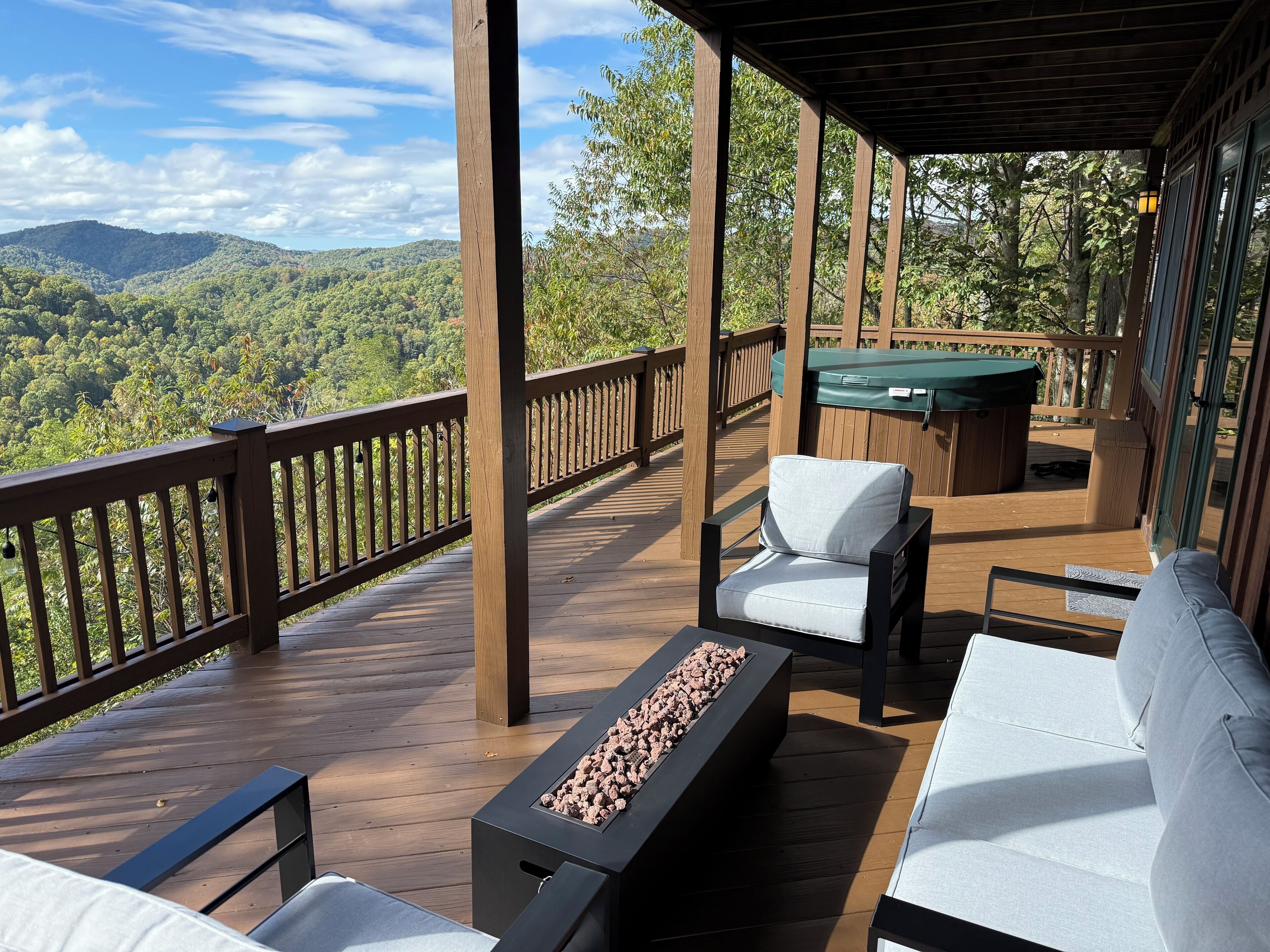 Tina de hidromasaje al aire libre