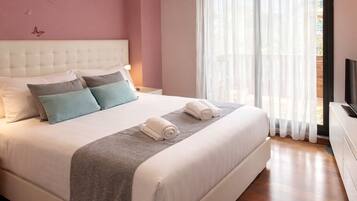 5 dormitorios, caja fuerte, wifi gratis y ropa de cama