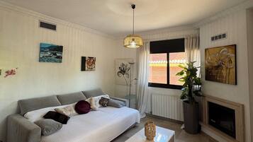 5 slaapkamers, een kluis op de kamer, een strijkplank/strijkijzer