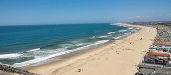 Steps to Lido Village and the Marina- Heart of Lido Island, 2  Car Garage!!