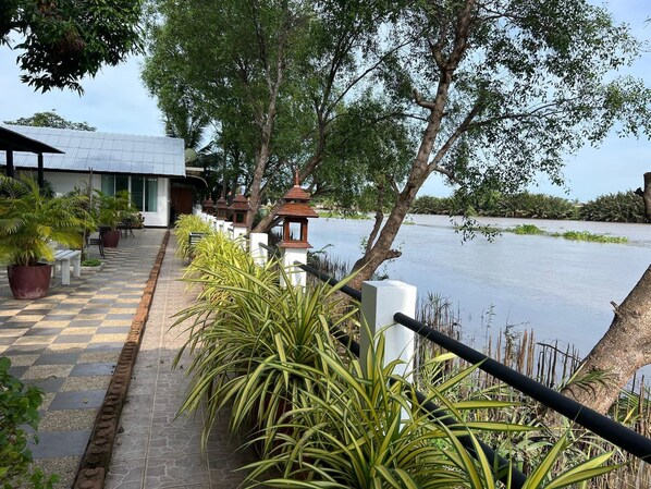 Unclassified image, 1 of 154, button - No7 Double Suite, Rainbow Arokaya Welnes (Khlong Khuean)