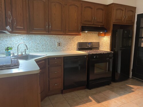 3-bedroom city apartment in the middle of the town Bayonne.