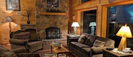 Smart TV, fireplace, books, stereo