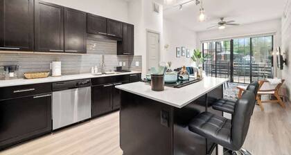 Japanese Zen 1BR | Bishop Arts No Cleaning Fee - D